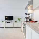 La Maricita Cristianos - Front & Sea View Only Adult Апартаменты Лос Кристианос