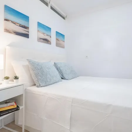 La Maricita Cristianos - Front & Sea View Only Adult דירה לוס כריסטיאנוס